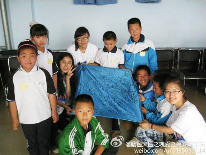 �����I�t(y��)�ƴ�W���t(y��)֮�ꡤ��֮����������`�F��� 7��8�Ձ��������I�p����(li��n)�d�WУ�M��֧�̻�ӡ��F�����ֽM�������ķ����������ӂ��ֳ��Ă�С�M���D��һ��С�M�ĺ��ӂ���꠆T������Ϻ��¿�̖�����֡�